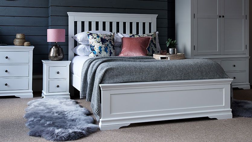 How To Create A Warm & Cosy Bedroom