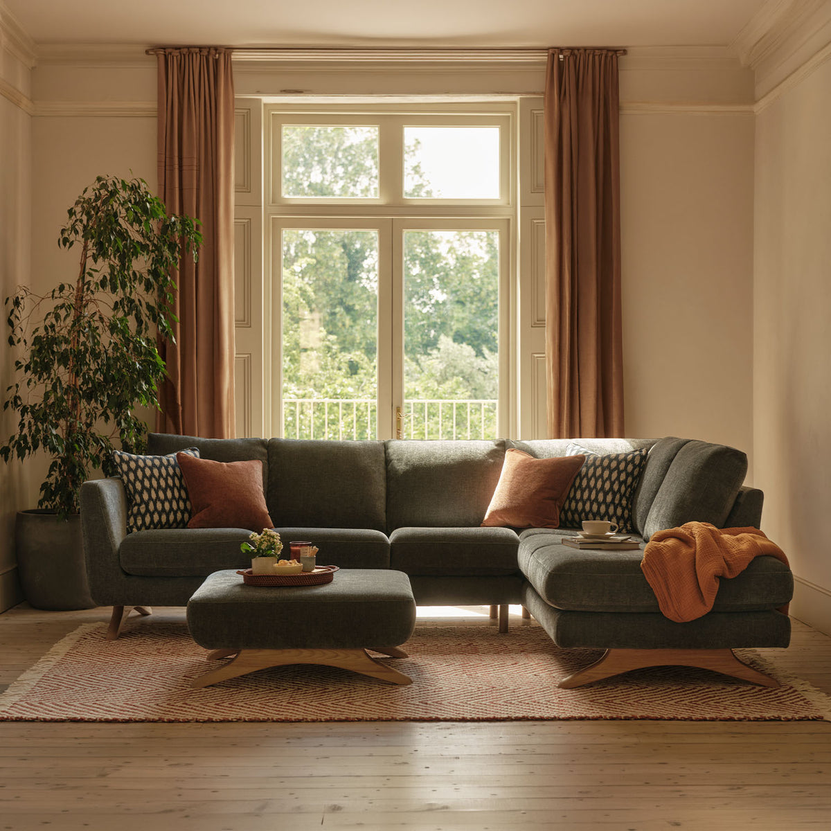 Ercol Ballard Large Sofa Arm End RHF