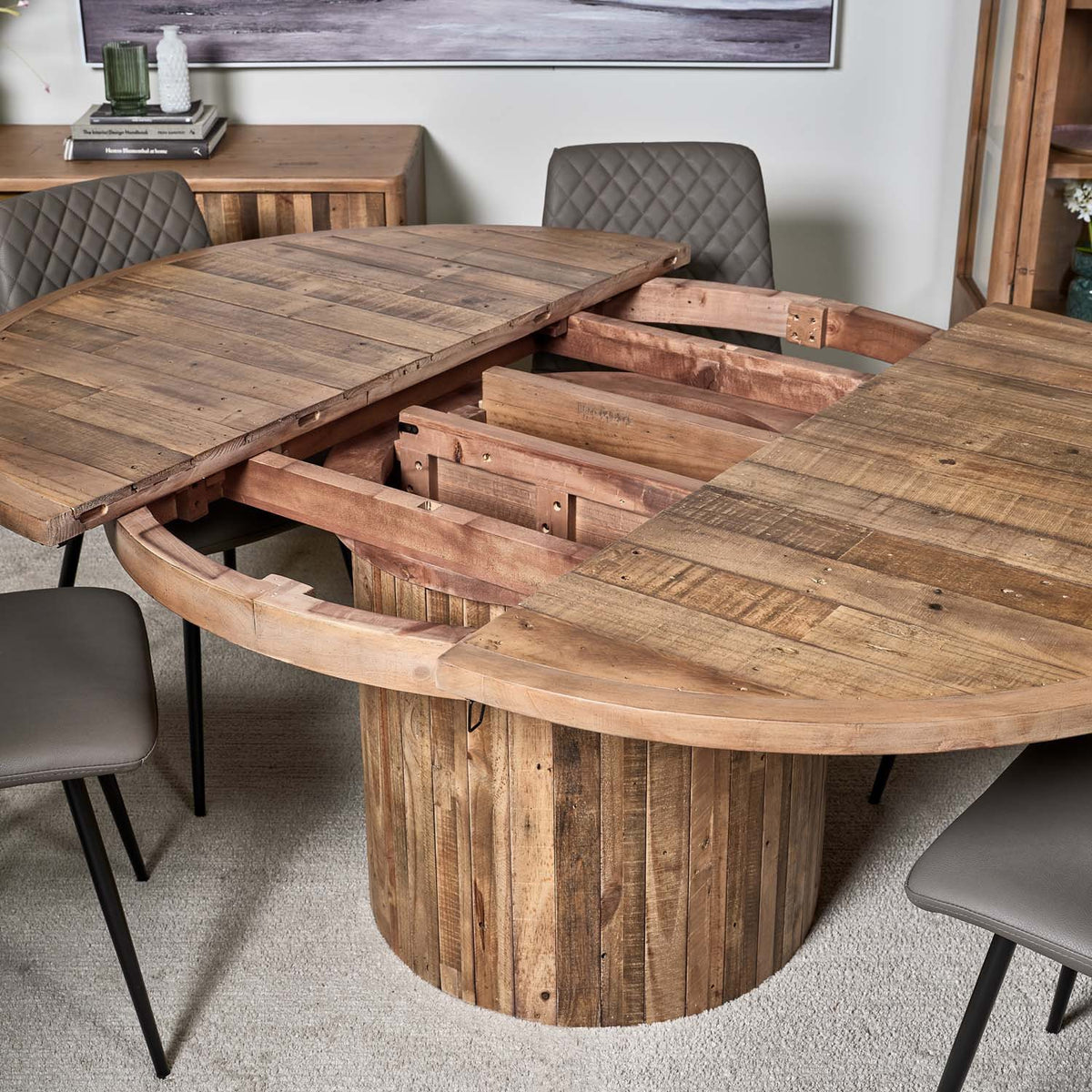Perth 135-185 Round Extending Dining Table