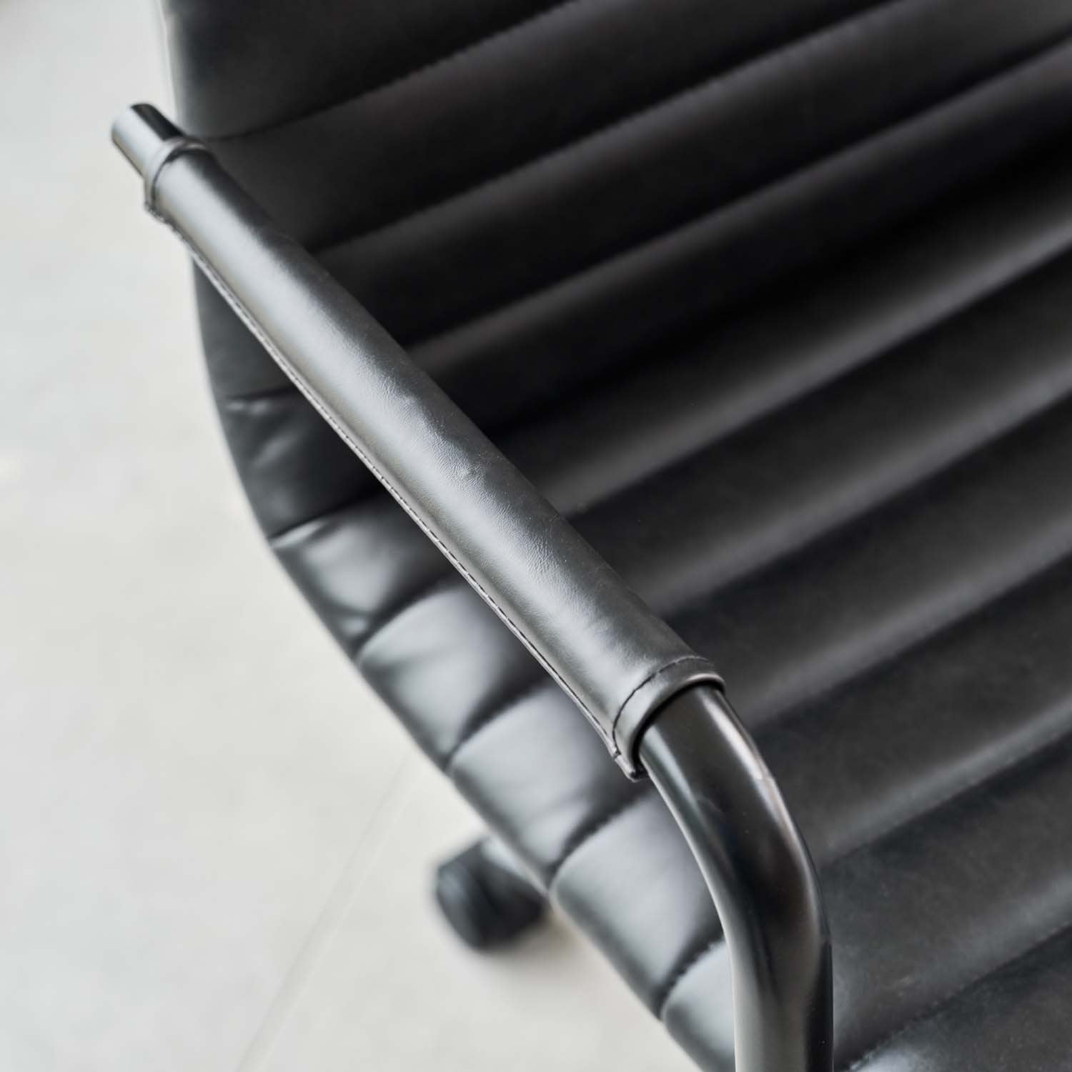 Trend Adjustable Desk Chair - Black