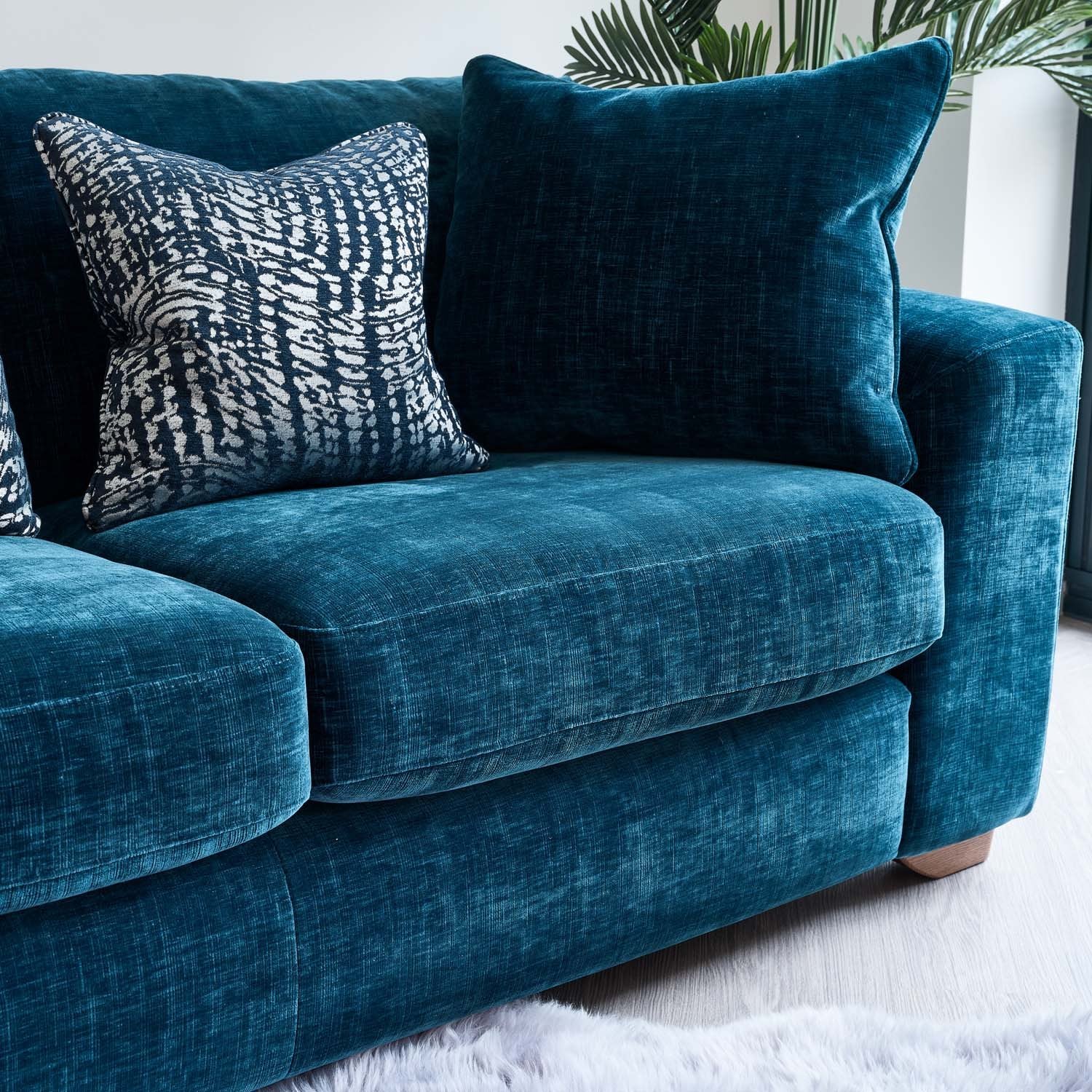 Milo Sofa