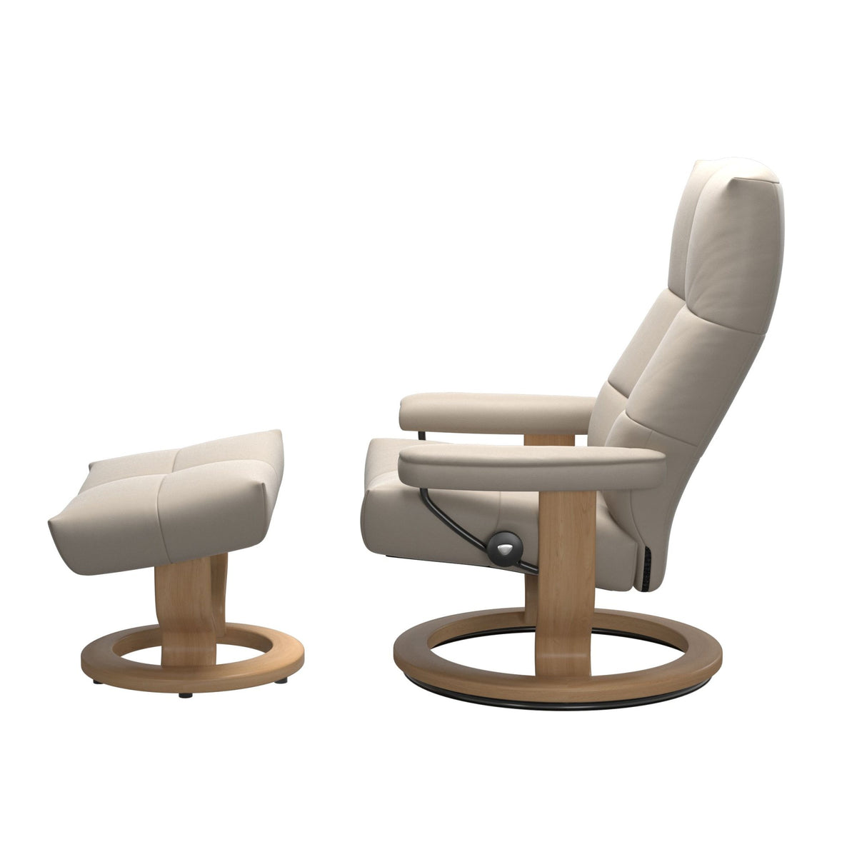 Stressless David Recliner with Classic Base and Footstool
