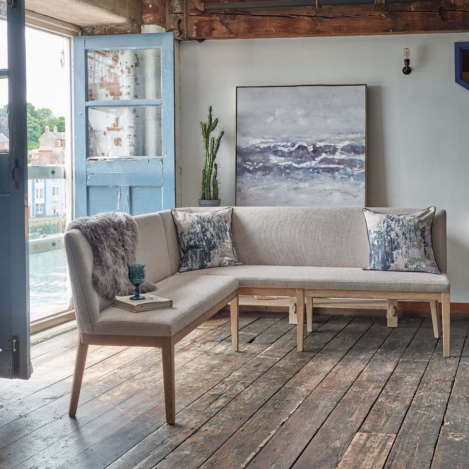 Hampton Grey Corner Bench - Right Hand Facing