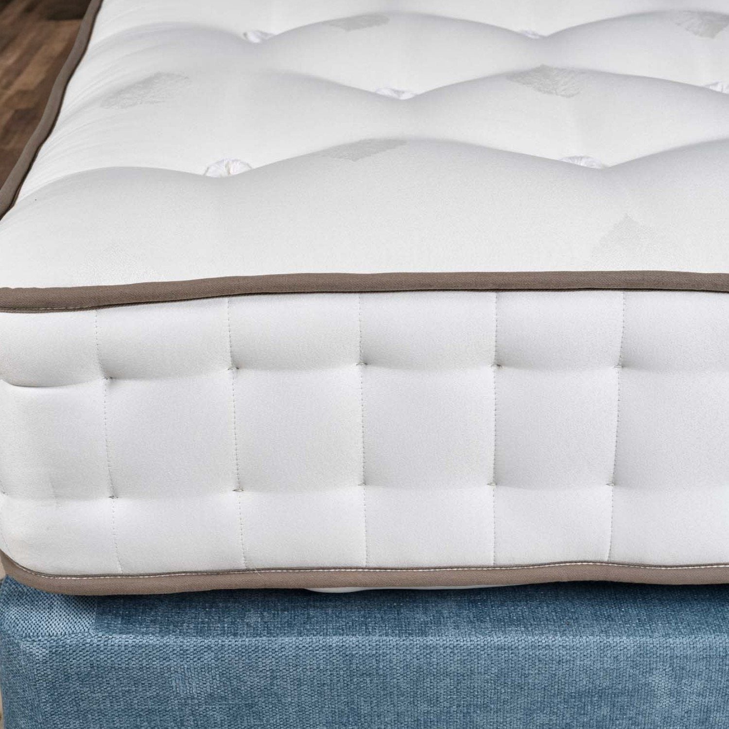 Blandford 2000 Pocket Sprung Mattress