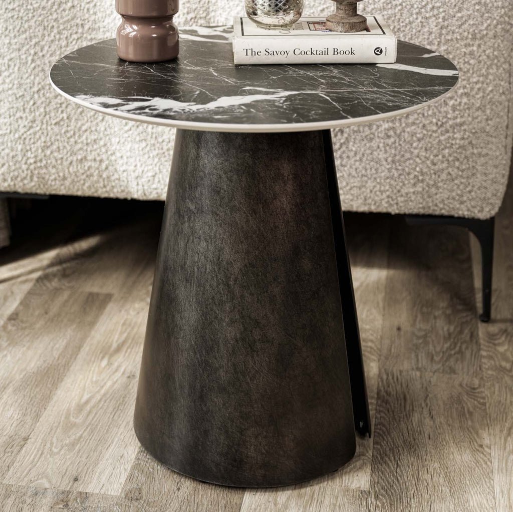 Madjeston Lamp Table