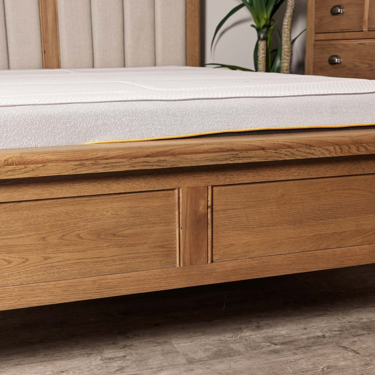 Ledbury Bed