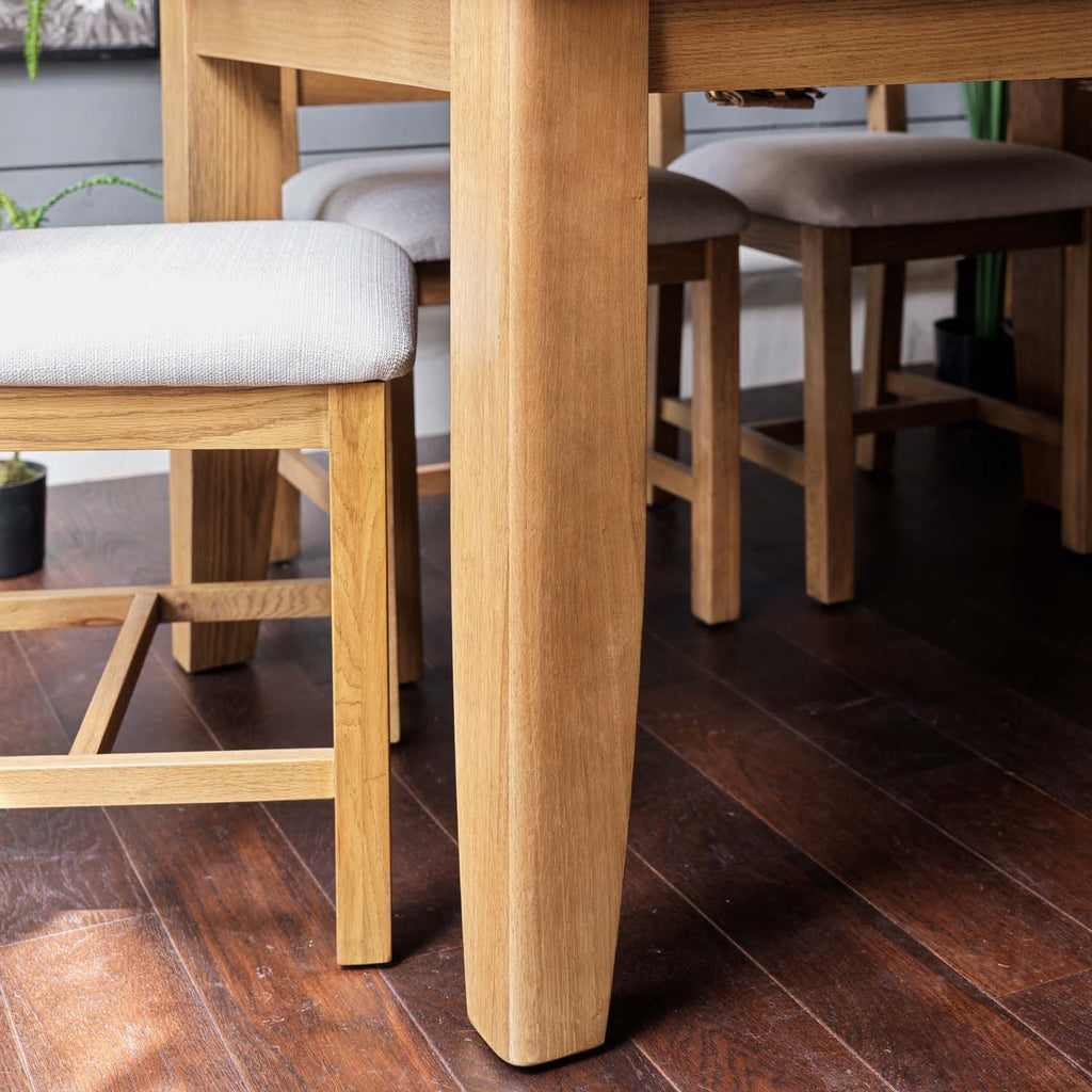 Ledbury 130-180cm Extending Dining Table