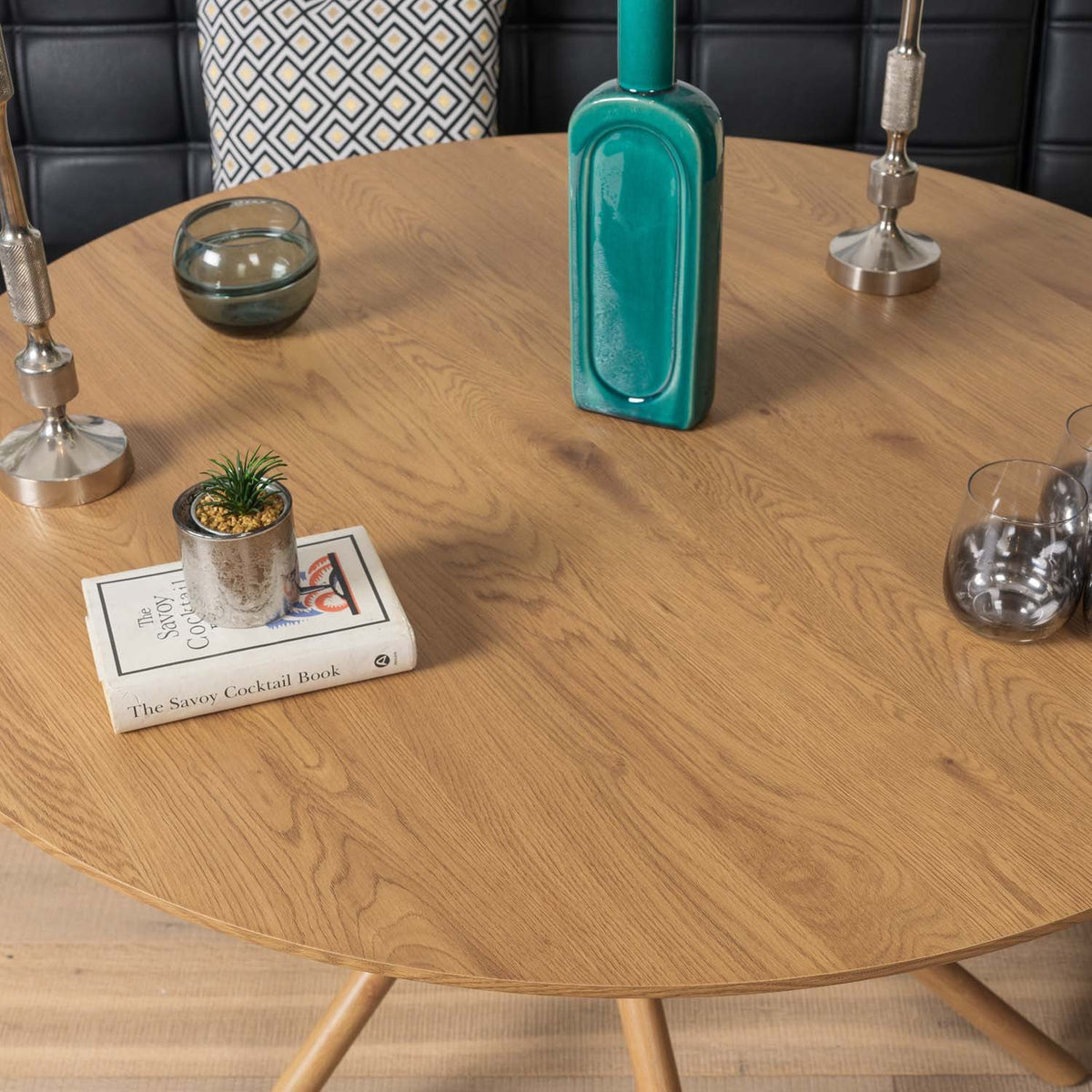 Saturn 120cm Round Dining Table & Rubix Corner Bench in Black
