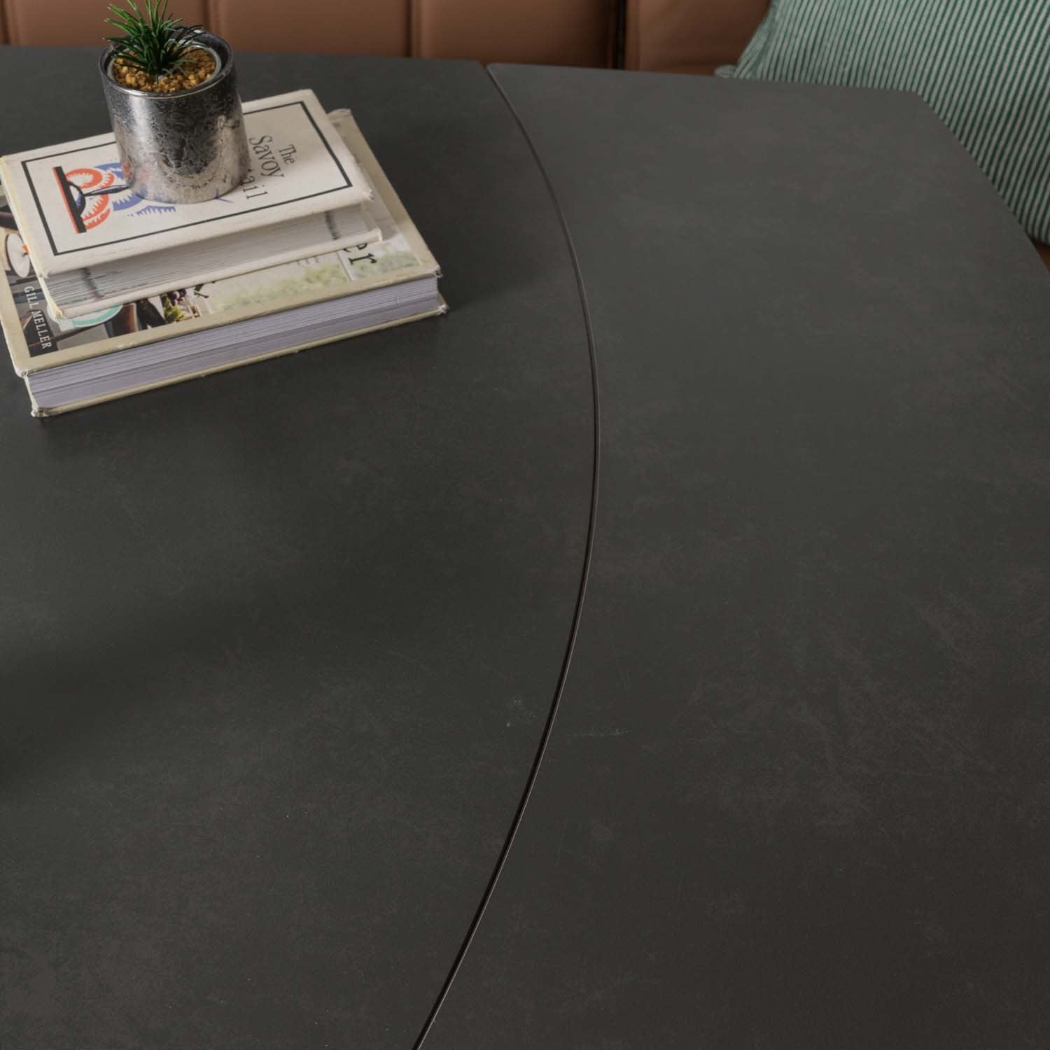 Saturn Motion Table 130-190cm in Dark Grey