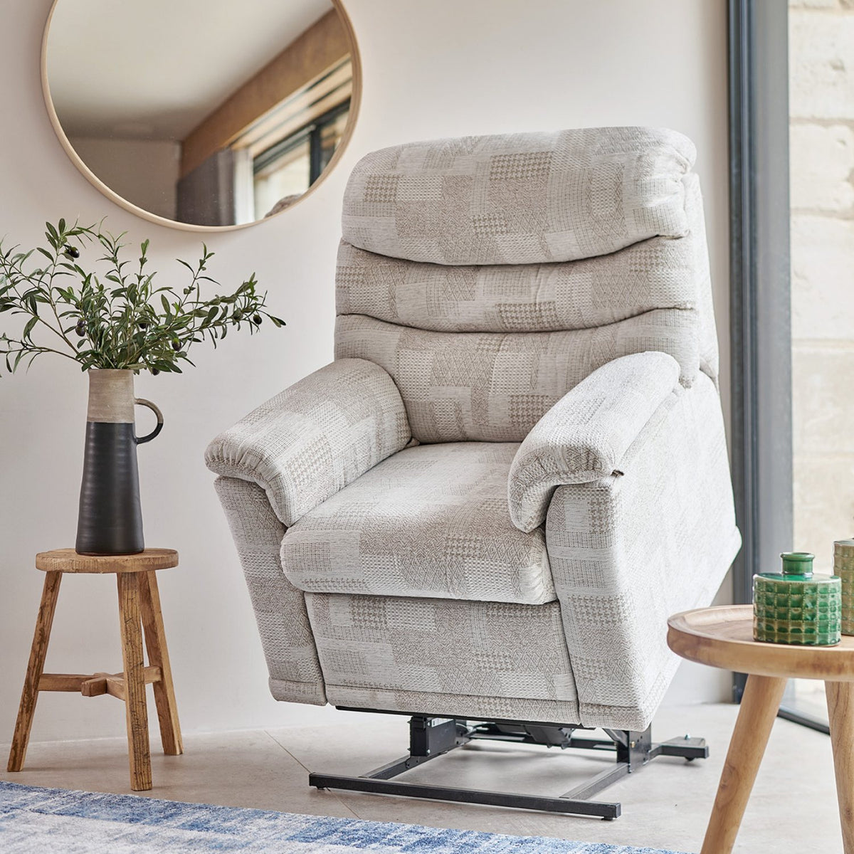 G Plan Malvern Dual Elevate Chair