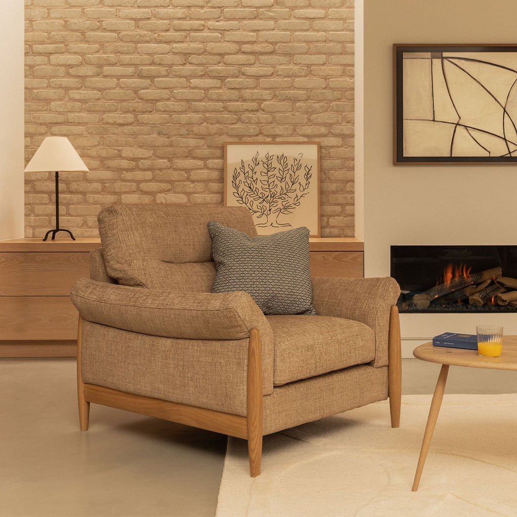 Clara Chair