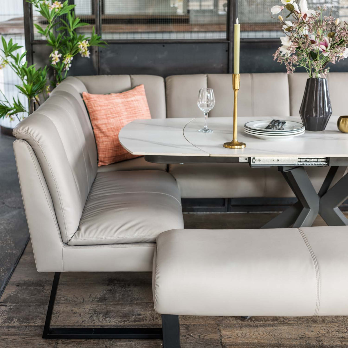 Saturn 130-190cm Motion Table White & Sonoma Corner Bench & Low 160cm Bench in Putty