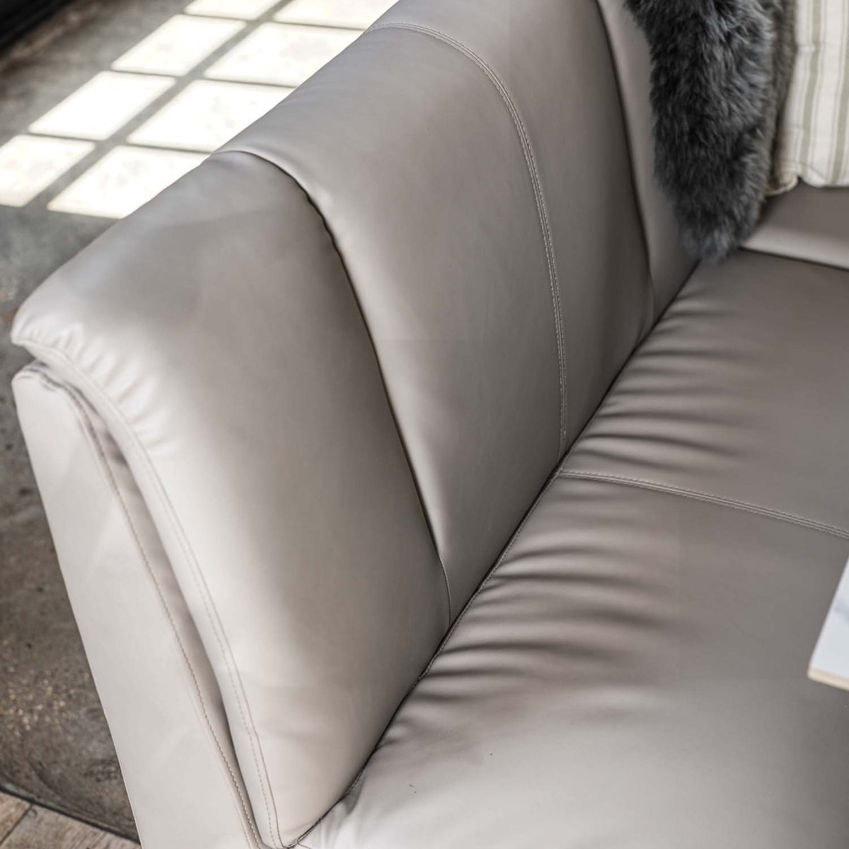 Saturn 135cm Dining Table White & Sonoma Corner Bench in Putty