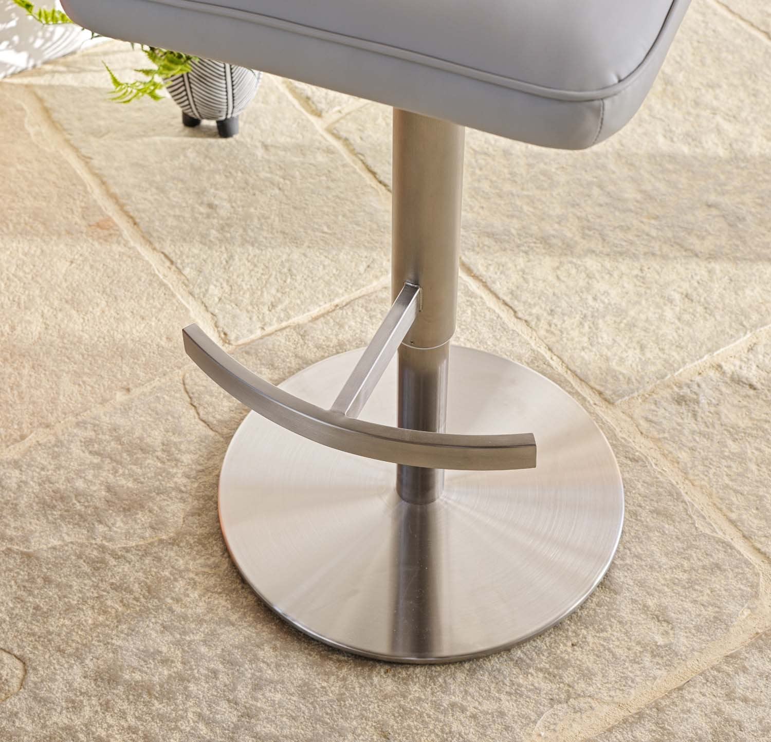 Neptune Bar Stool
