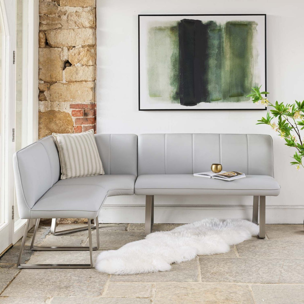 Neptune Corner Bench RHF