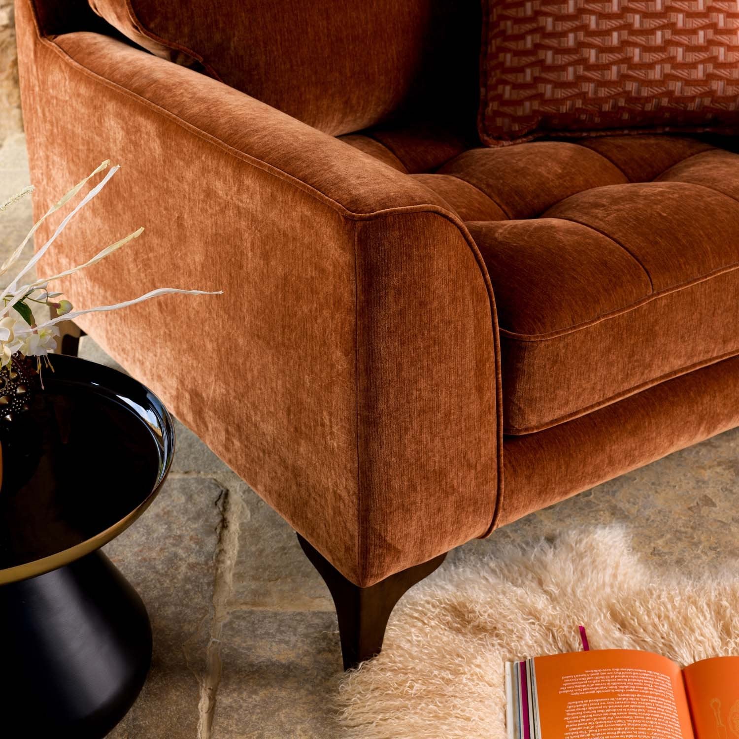 Hartpury Armchair in Rust