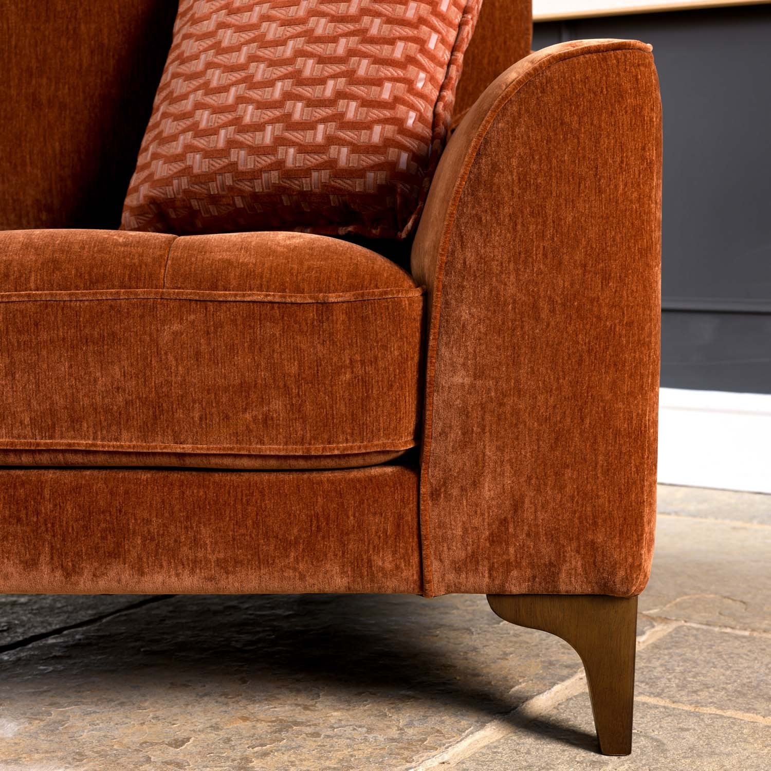 Hartpury Armchair in Rust