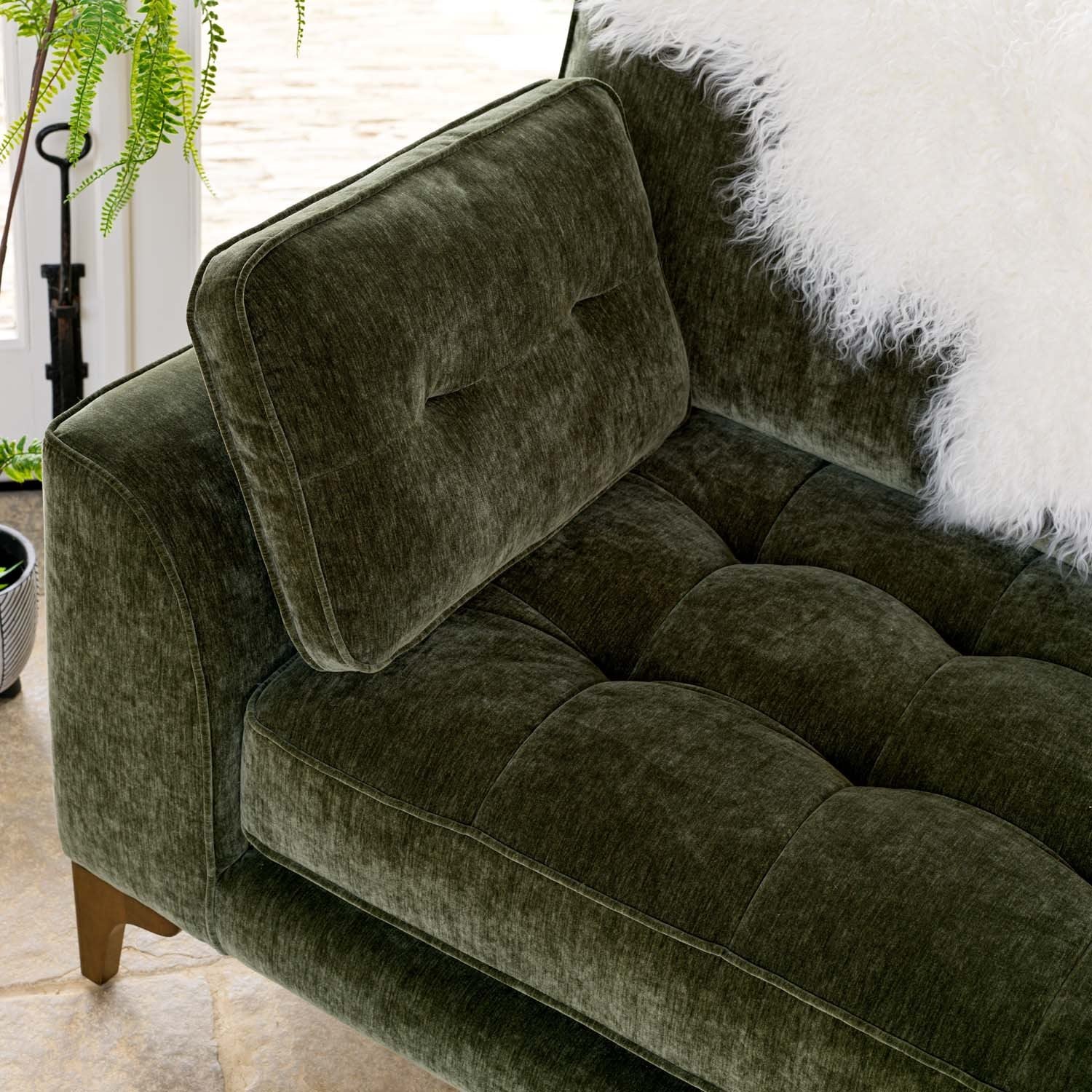 Hartpury 2 Seater Sofa in Green