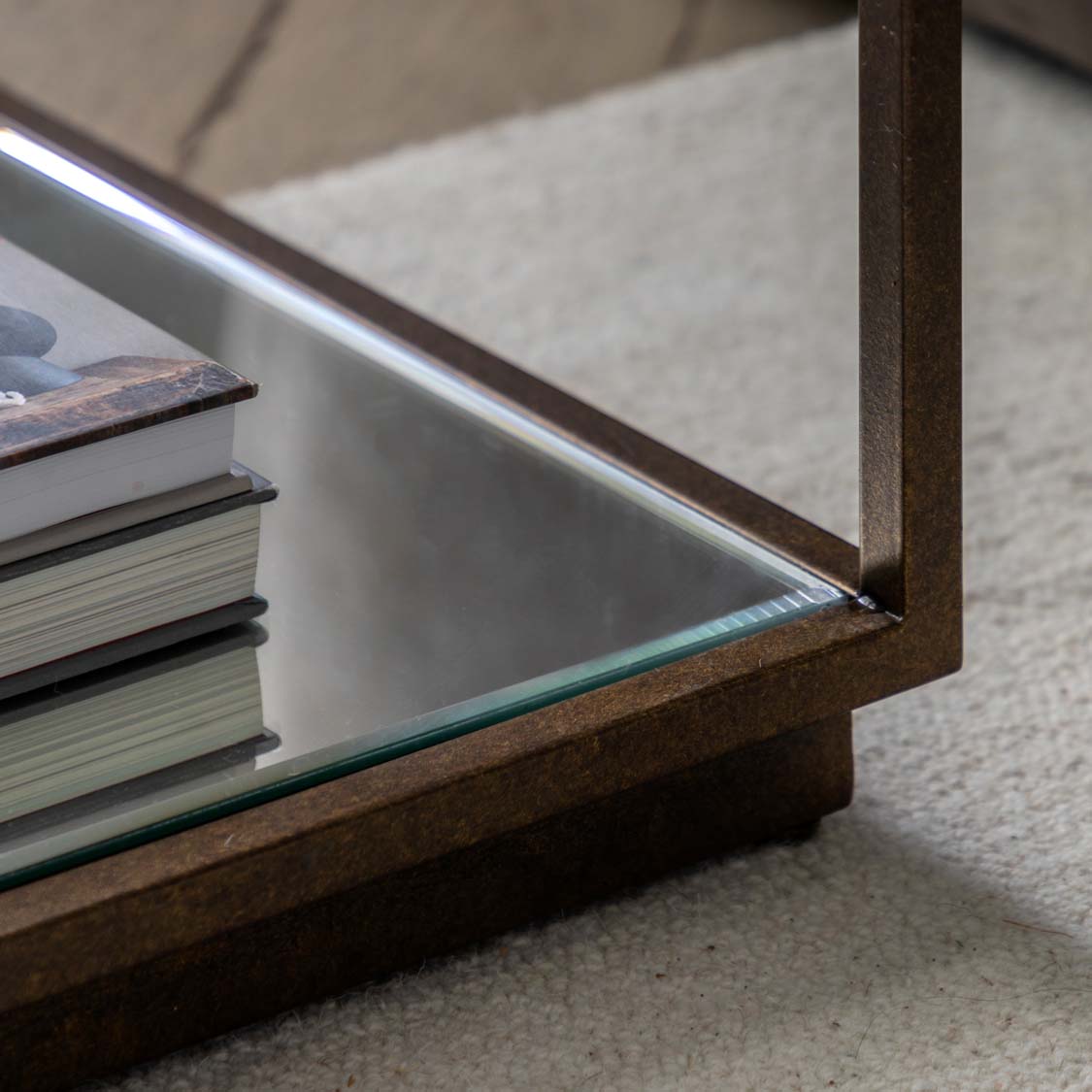 Avento Side Table