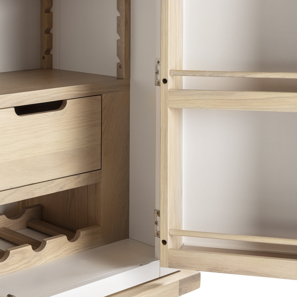 Bibury Double Larder in Painted / Oak