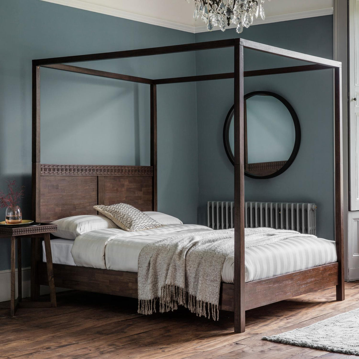 Boho Retreat 4 Poster 6' Bed