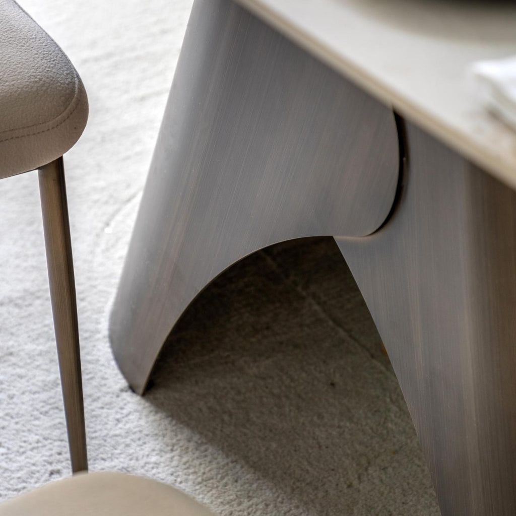 Bresso Dining Table Bronze