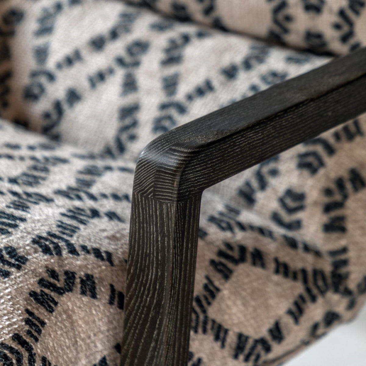Burela Lounge Chair Obi Diamond