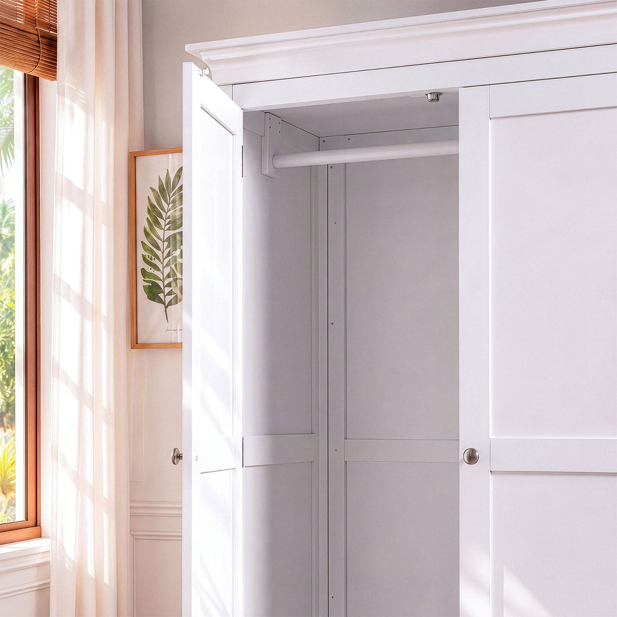 Provence Gents Wardrobe in white