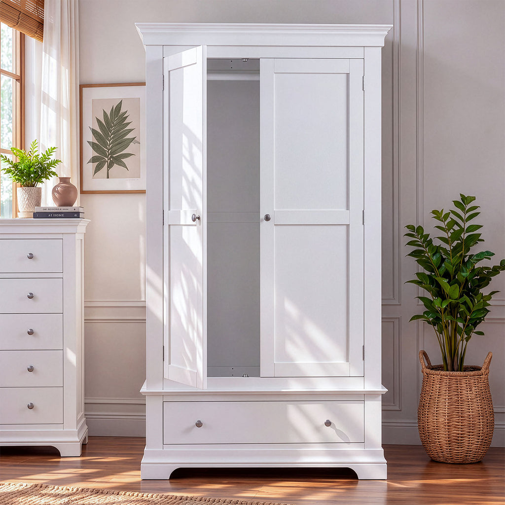 Provence Gents Wardrobe in white