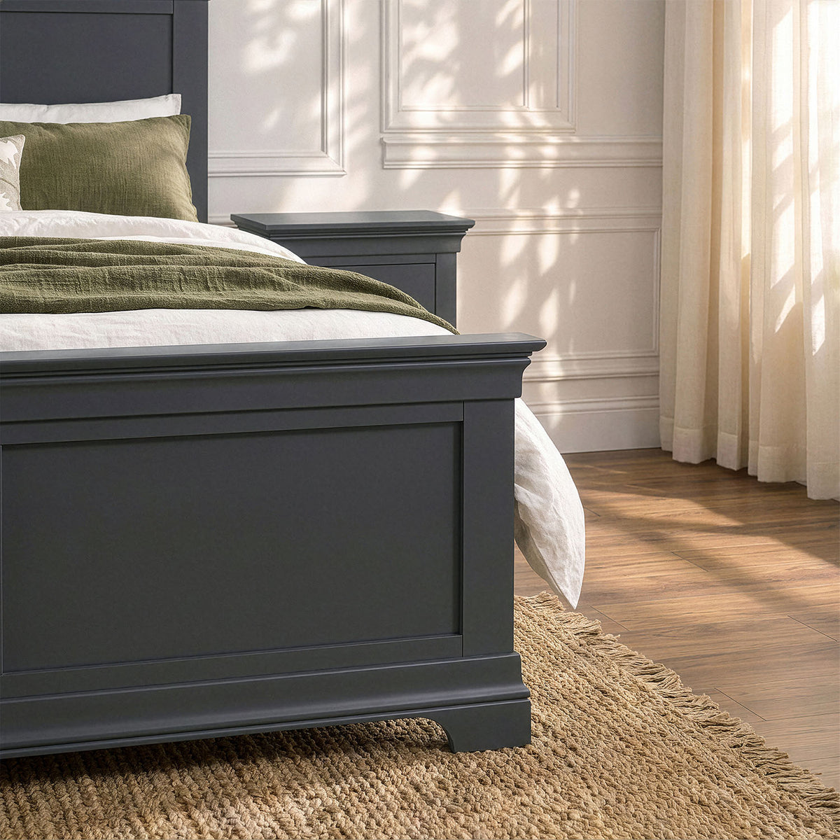 Provence King size Bedframe in Black