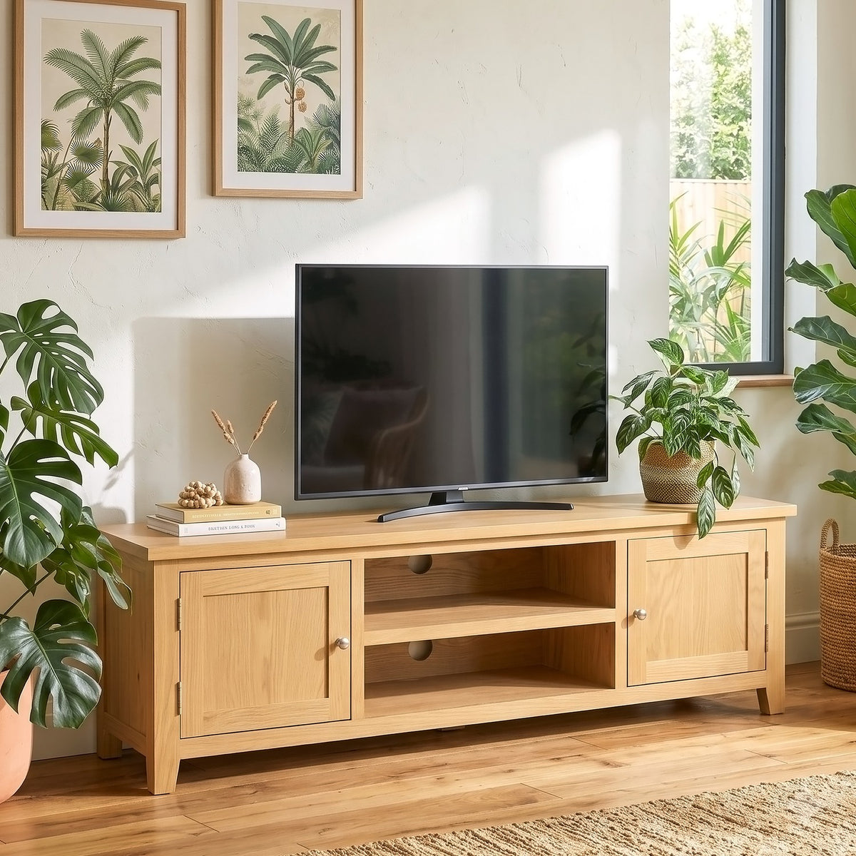Tavistock Standard TV Unit 1.6m