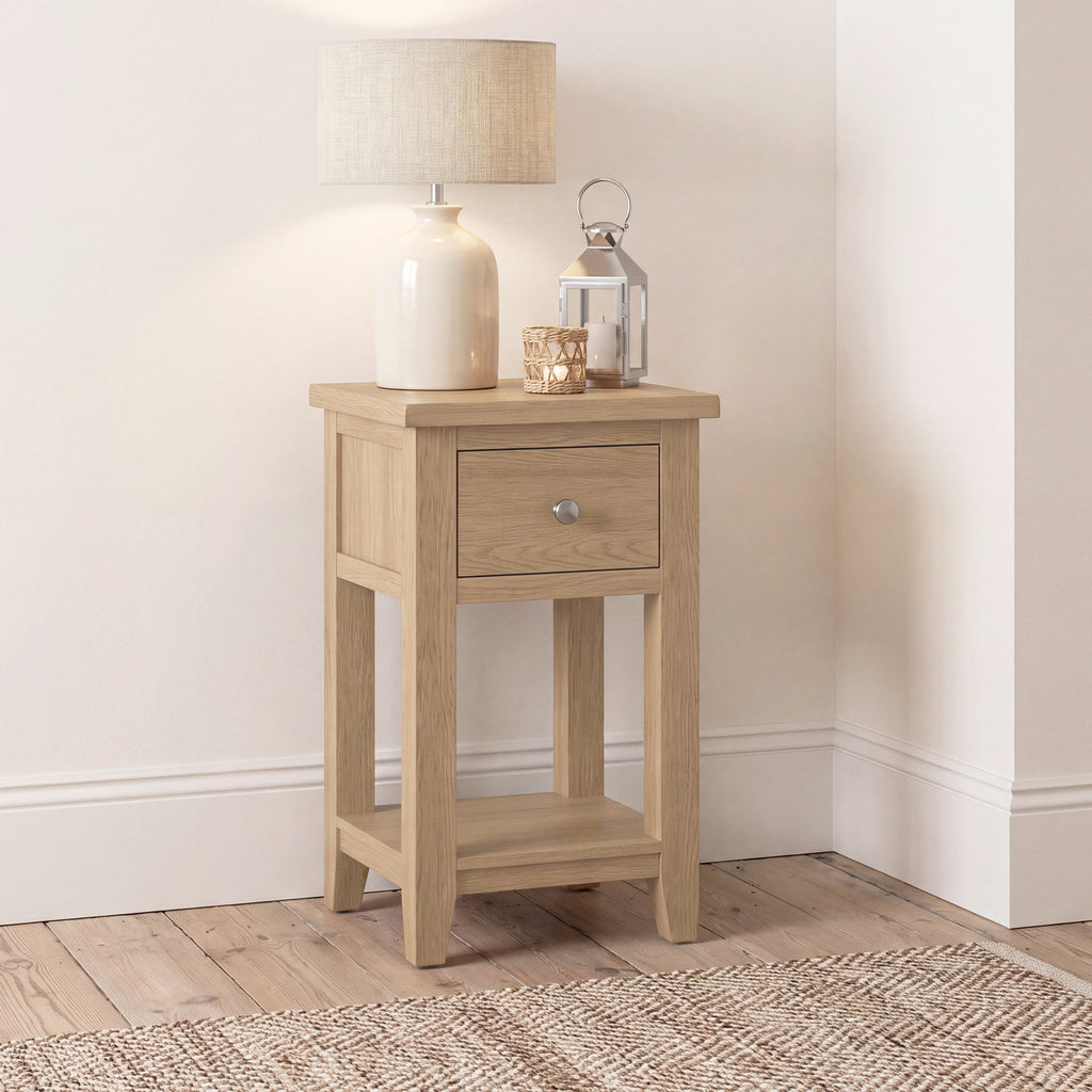 Lamp table with one drawer in oak finish