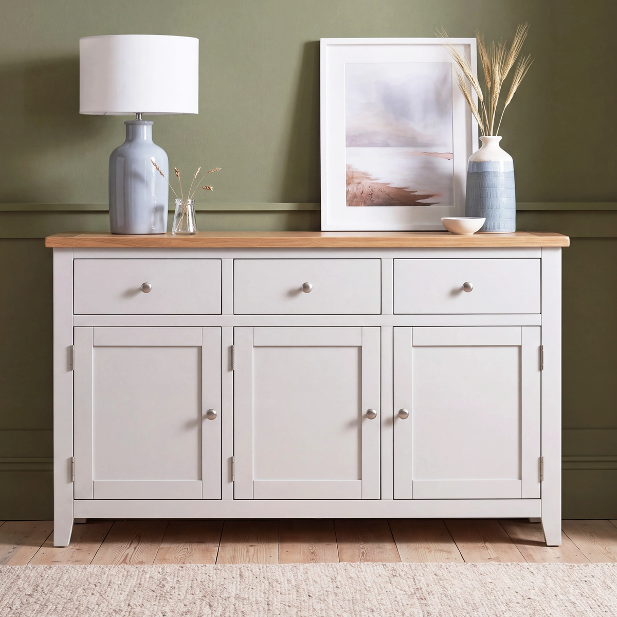 3 door, 3 drawer sideboard in painted and oak finish