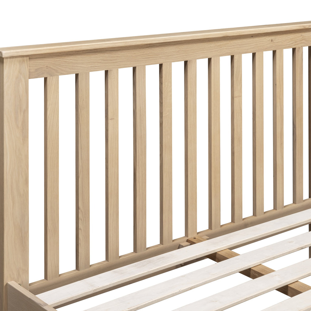 Tetbury Double Bed in Natural Oak