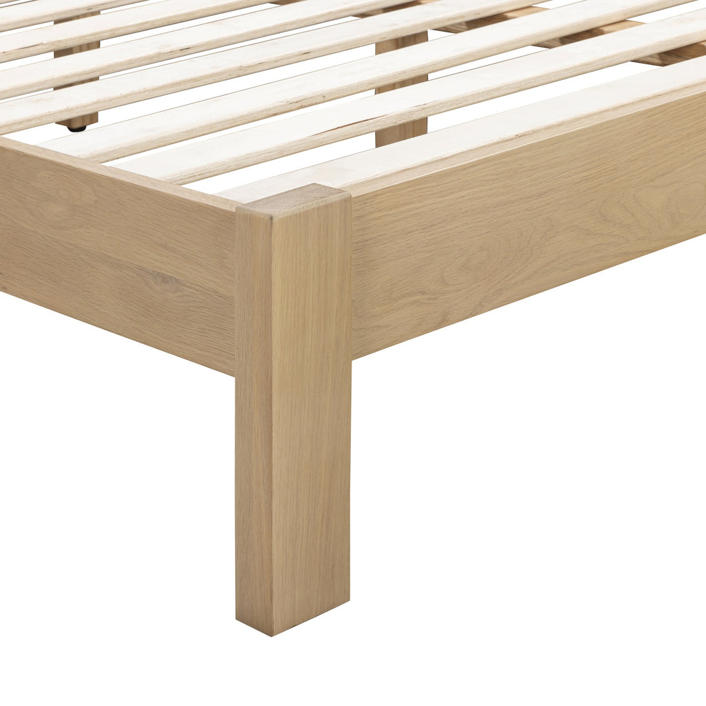 Tetbury King Size Bed in Natural Oak