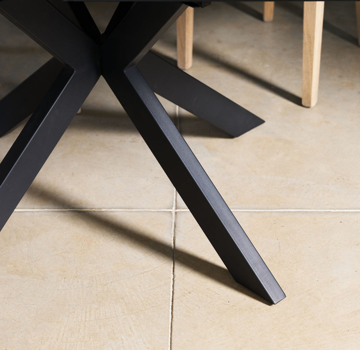 Venus Motion Table 130-190cm in Dark Grey