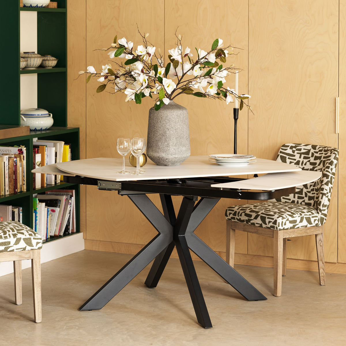 Venus Motion Table 130-190cm in White