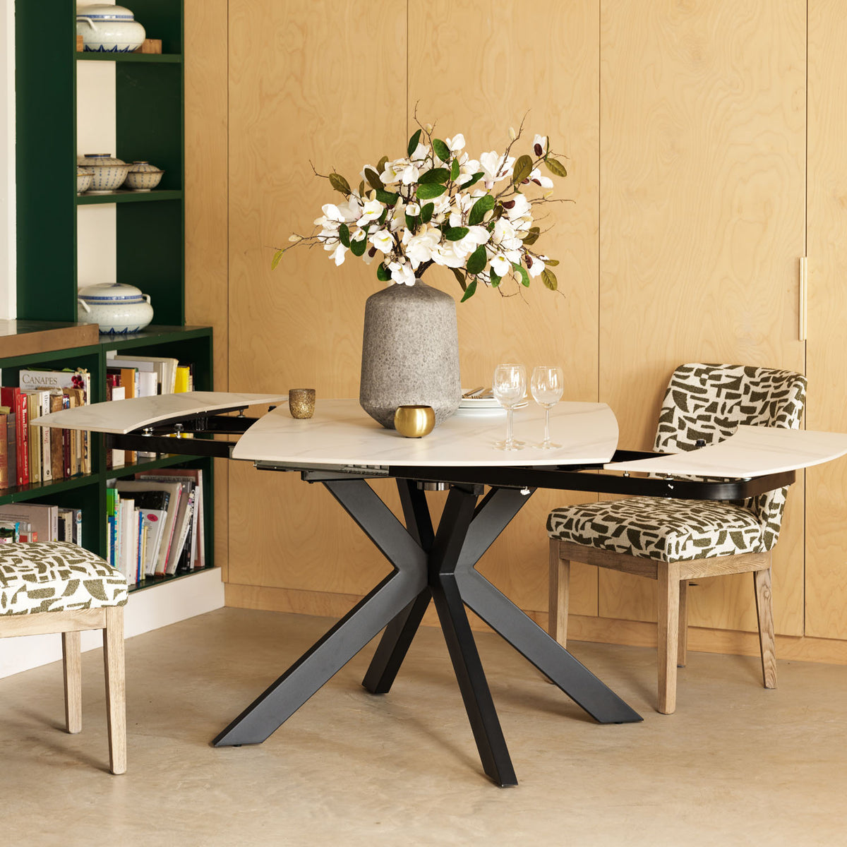 Venus Motion Table 130-190cm in White