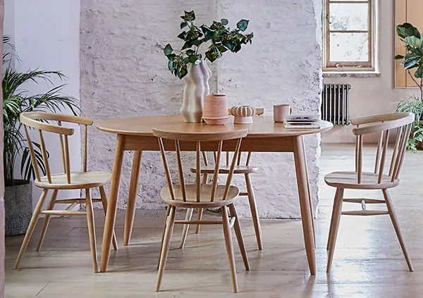We stock a wide range of Ercol table and chairs which feature stunning, minimalistic designs and so our choice of Ercol dining table and chairs will complement anyone's home.
You will find an array of Ercol dining chairs and tables in our store, including the popular Ercol Bosco dining range and the simple yet stylish Teramo range.