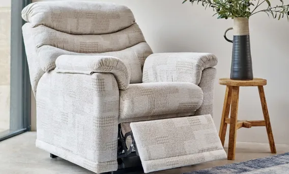 A&nbsp;G Plan recliner chair&nbsp;or sofa is all you need for a relaxing night in. You can choose between a range of manual or power G Plan recliner options in our store, so all you have to do is put your feet up and relax.
