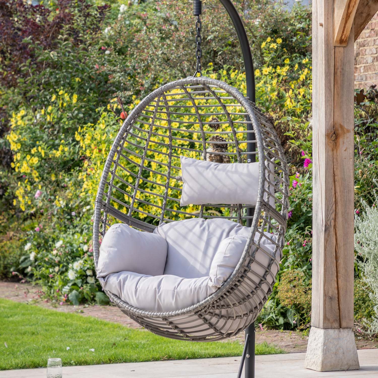 Hanging garden chair online