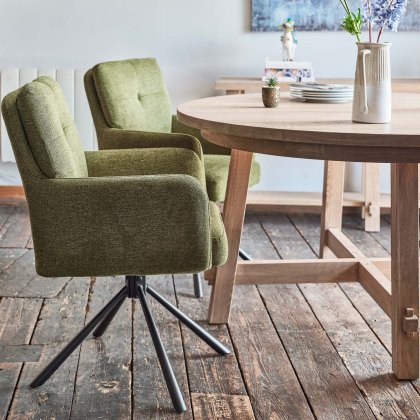 Hampton Round Dining Table with 4 Parma Chairs in Dark Green