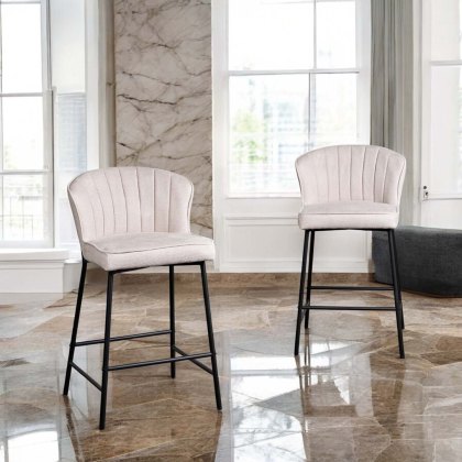 Tristan Cream Fabric Bar Stool (Set of 2) Tristan Cream Fabric Bar Stool (Set of 2)