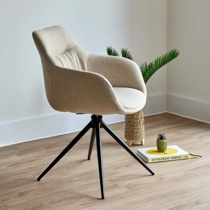 Detroit Natural Carver Dining Chair (Set of 2)