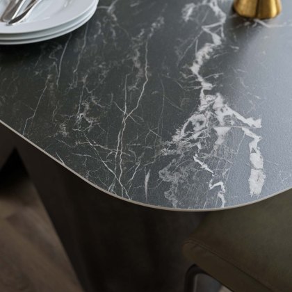 Madjeston Dining Table 160cm