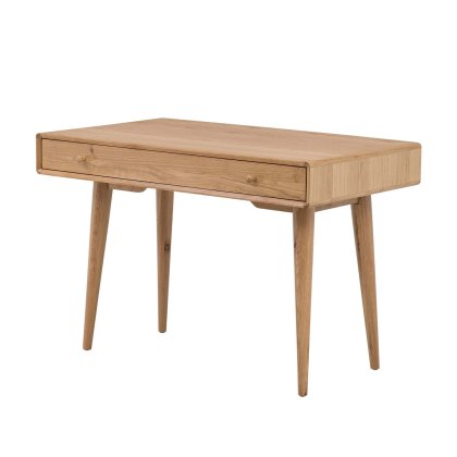 Milan Desk