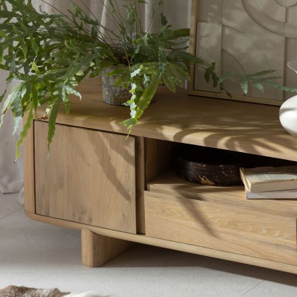 Fairmile TV Unit