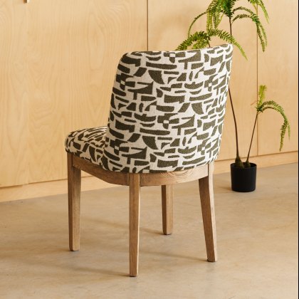 Richmond Dining Chair In Green (Set of 2) Richmond Dining Chair In Green (Set of 2)