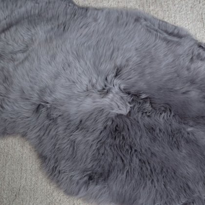 New Zealand Small Grey Sheepskin Rug - 60cm x 95cm