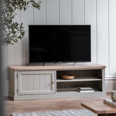 Harrogate Media Unit in Prairie